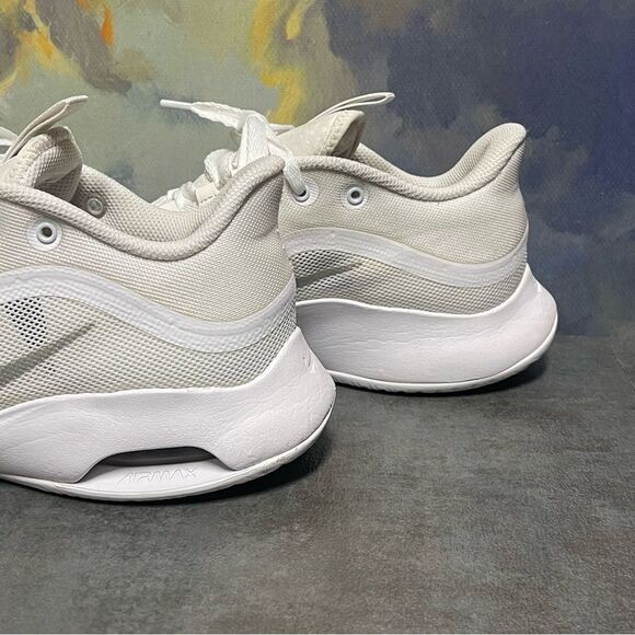 Nike Air Max Volley Women's White Sneakers Size 7 - Picture 15 of 16